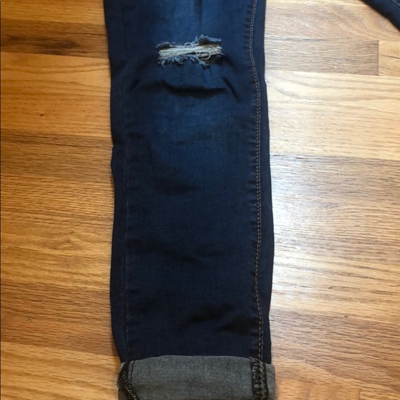 Jeans, distressed, pull-on, elastic waste, Small. - Picture 4 of 8